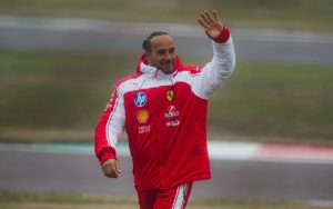 Люис Хамилтън