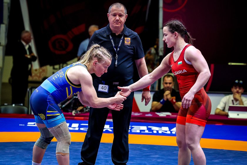 Двубой между Биляна Дудова и Сара Линдборг