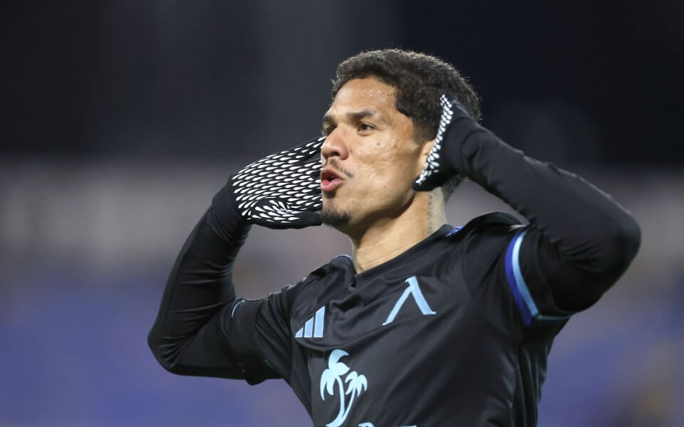 Евертон Бала