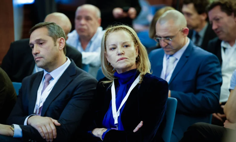 Стефка Костадинова